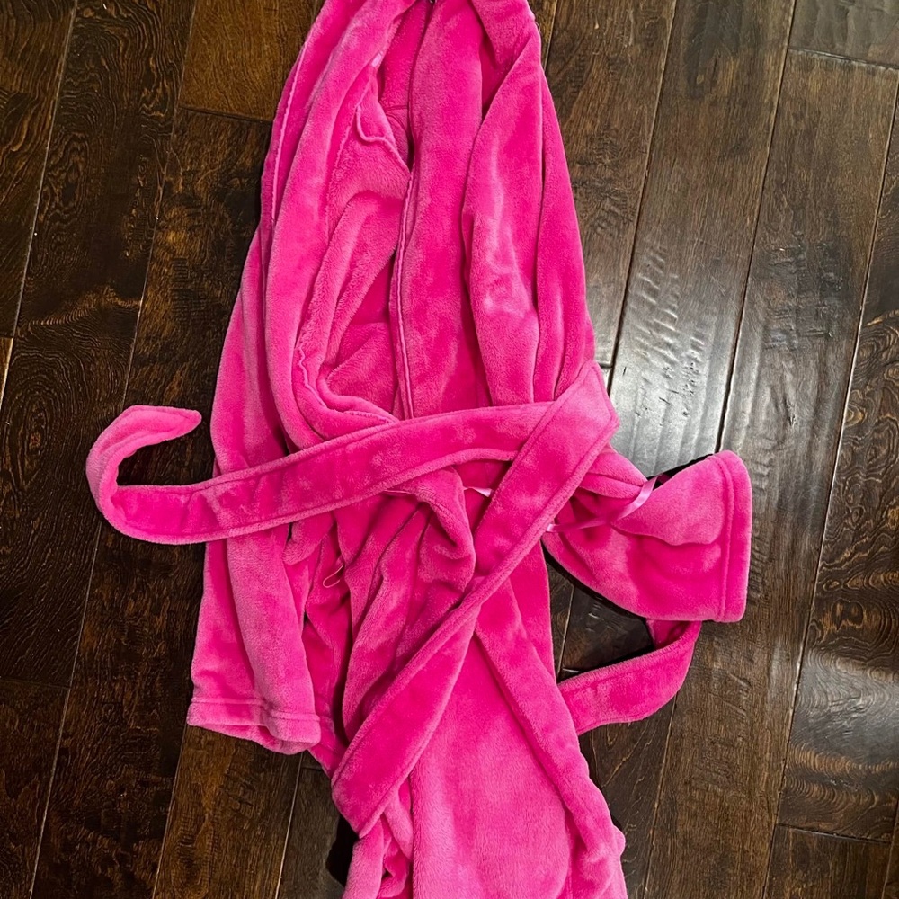 Victoria's Secret Pink Robe - Picture 4 of 4